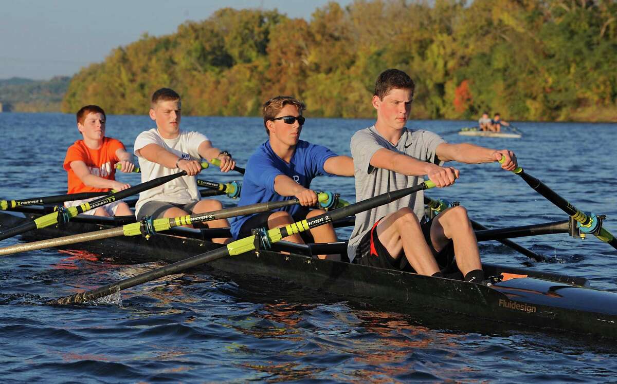 Large area rowing contingent headed to Head of the Charles regatta