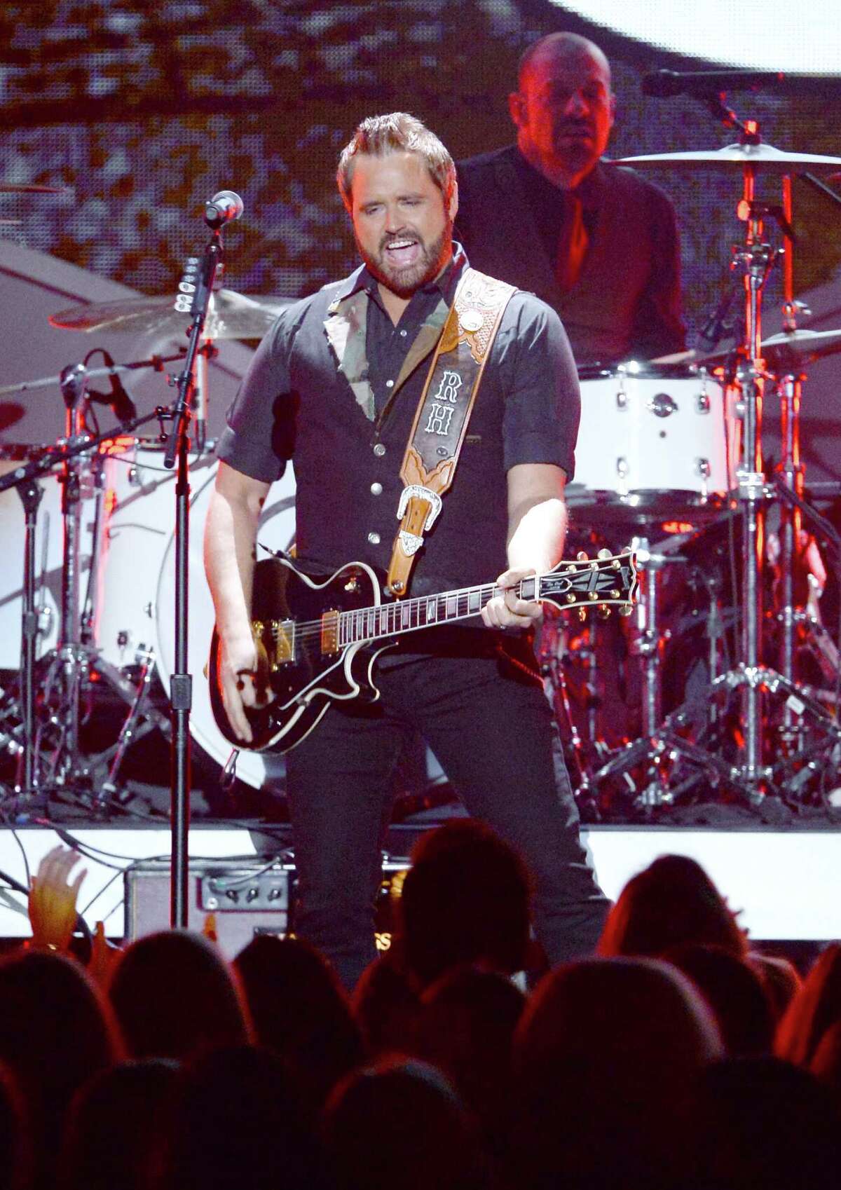 Randy Houser will play the rodeo on Feb. 23.