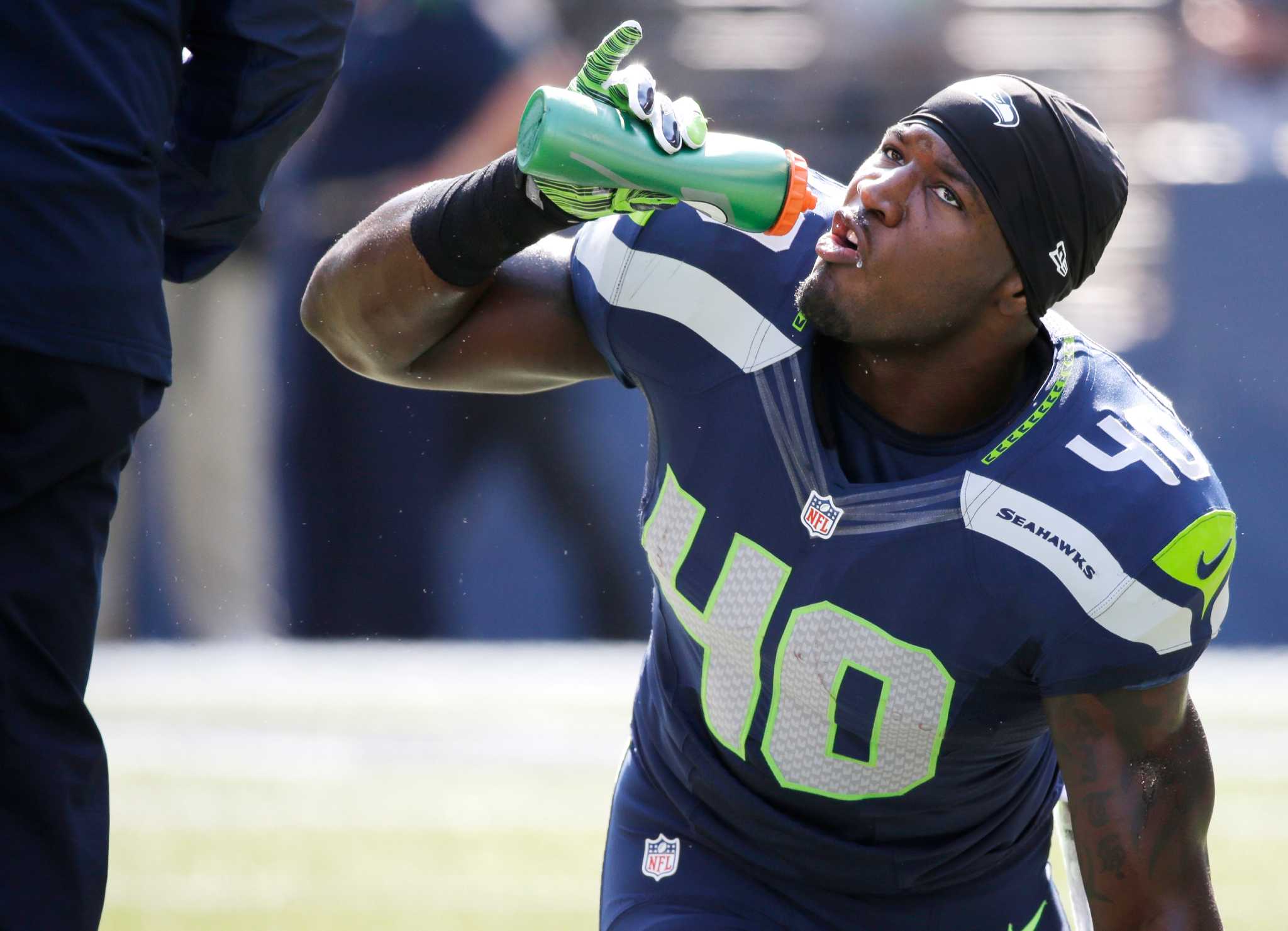 Seahawks injury update: Derrick Coleman has a broken foot, pretty much  everyone else is hurt too - Field Gulls