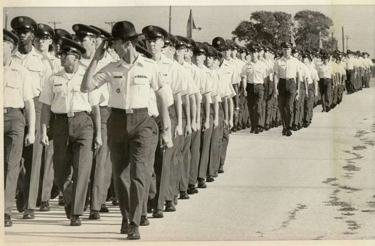 Vintage photos: Air Force basic training and recruit life in San Antonio