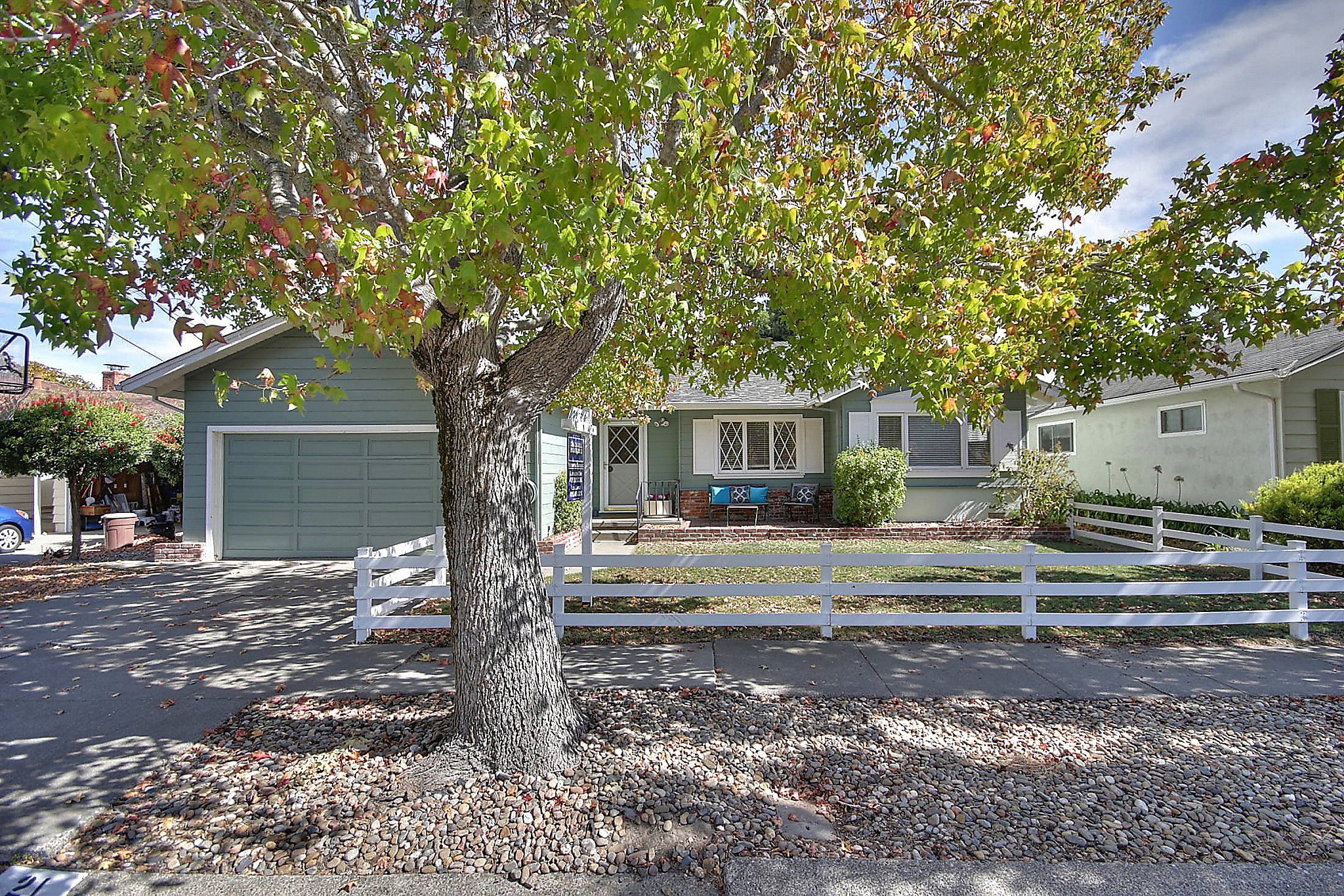Threebedroom ranch home on 5 acres open Sunday in Corte Madera