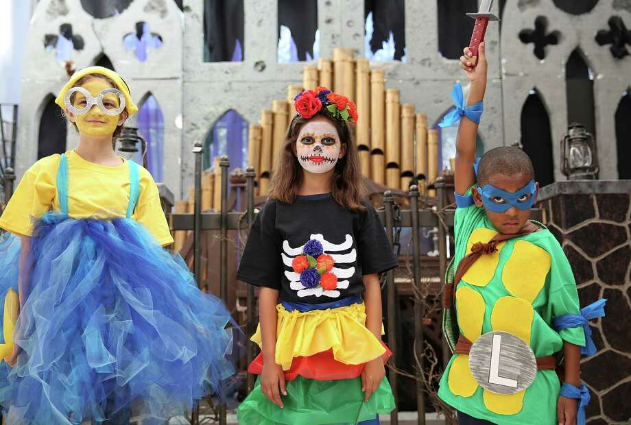 3 easy do-it-yourself Halloween costumes for kids - Houston Chronicle