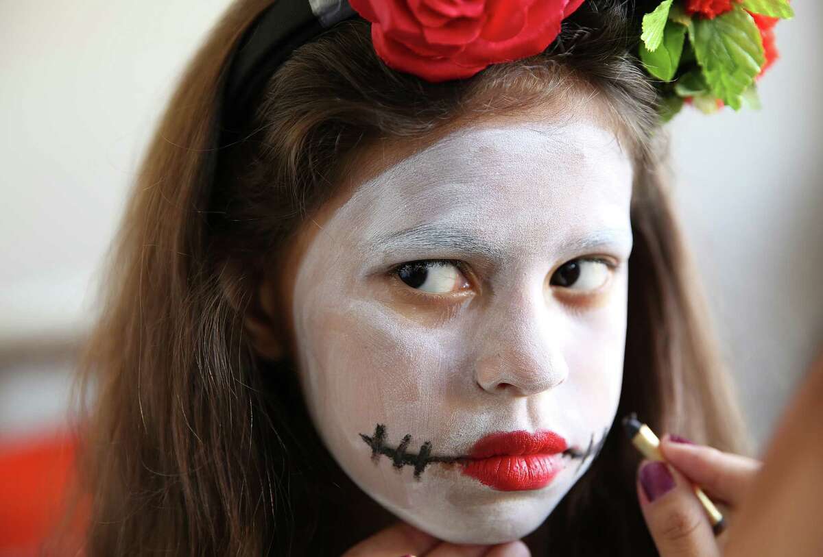 Do-it-yourself Halloween costumes can be easy, inexpensive