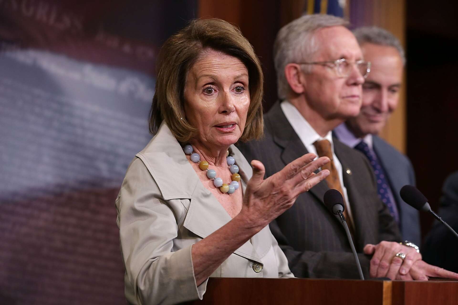 Nancy Pelosi’s Leadership Style Helps Her Avoid Crises Like Gop’s