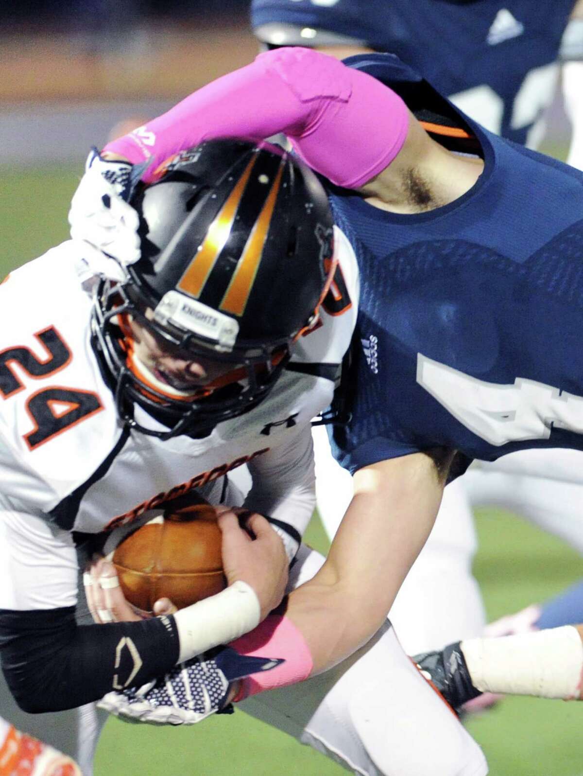 Staples football shuts out Stamford