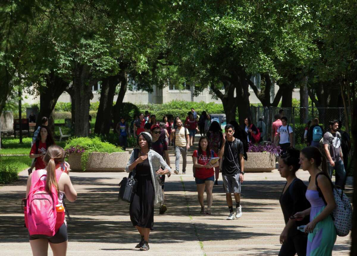 UH one of many colleges considering tuition increases