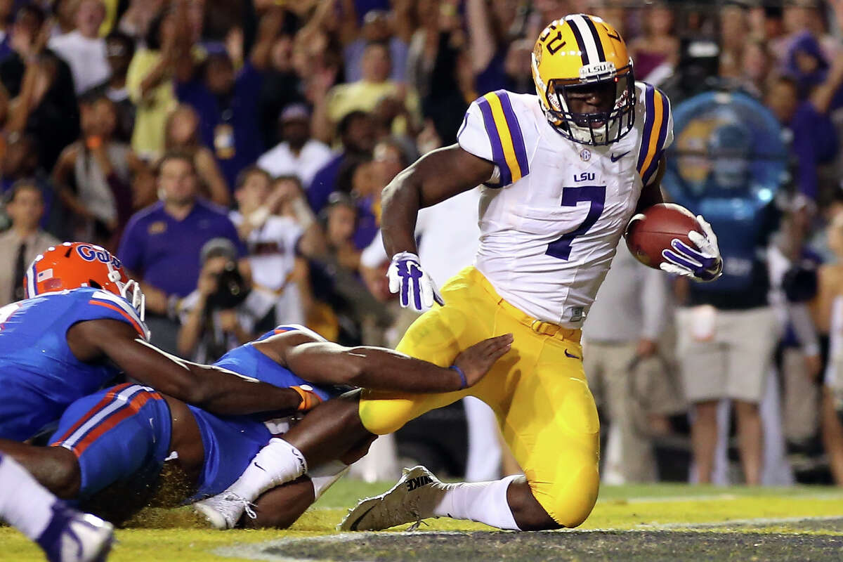 LSU's Leonard Fournette reaches the end zone for one of his two touchdowns in a 180-yard game against Florida.