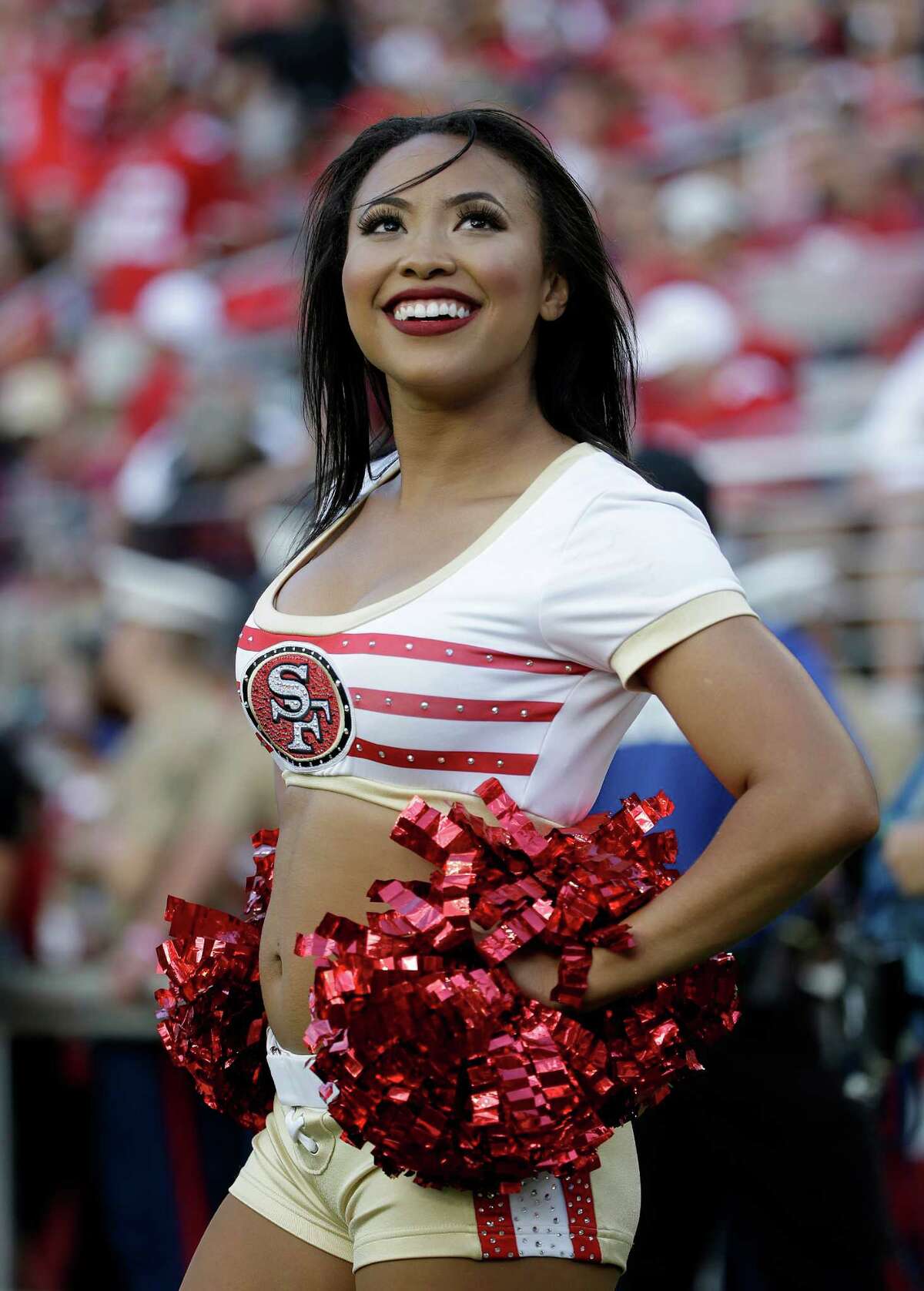 2015 NFL cheerleaders: Week 6