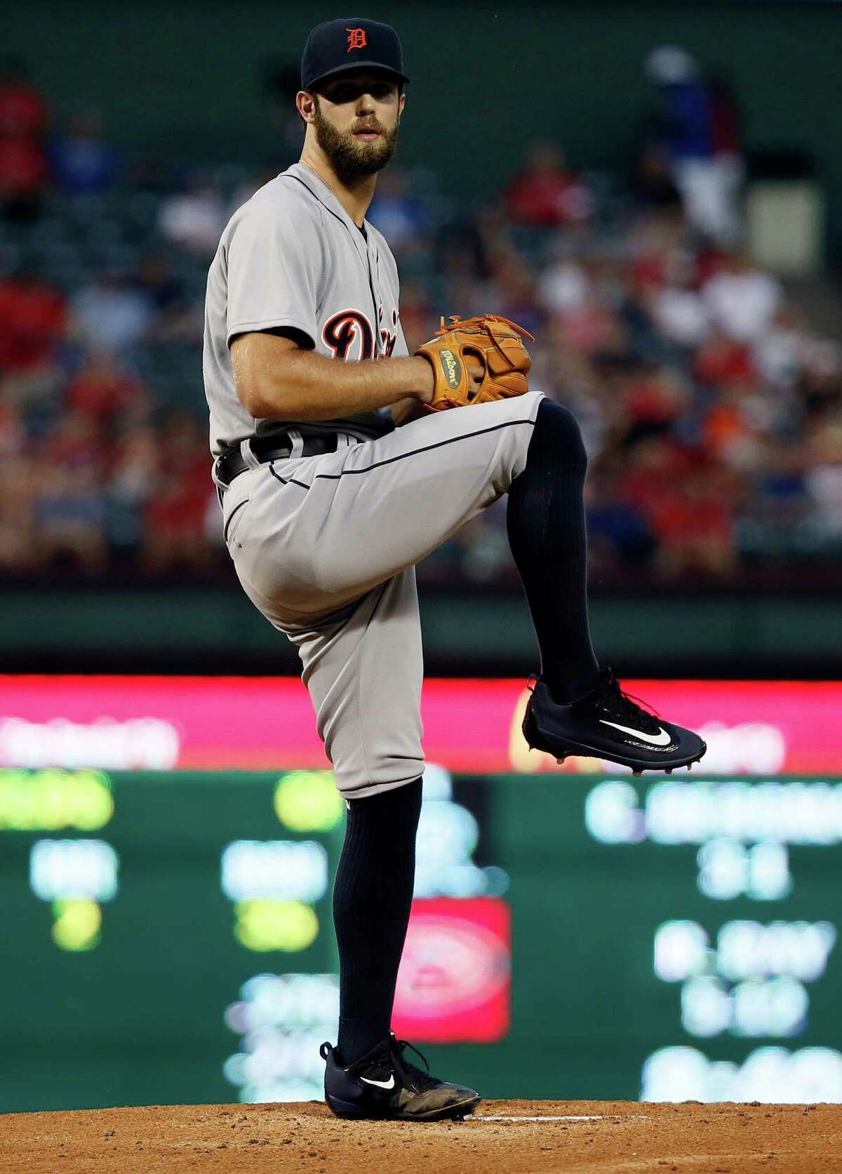 Detroit Tigers starting pitcher Daniel Norris (44) winds up to deliver to the Texas Rangers in a baseball game Tuesday, Sept. 29, 2015, in Arlington, Texas. (AP Photo/Tony Gutierrez)