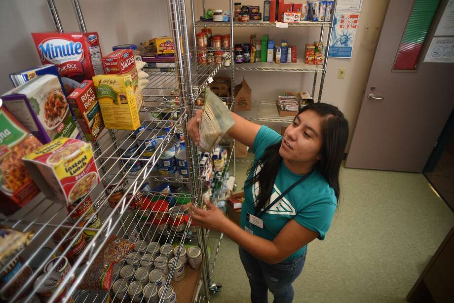 College Food Pantry Helps Fill Need On Campus Houston Chronicle