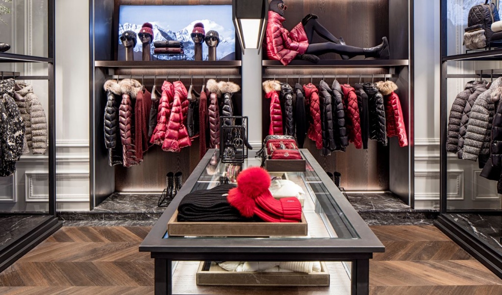 $350 moncler hats