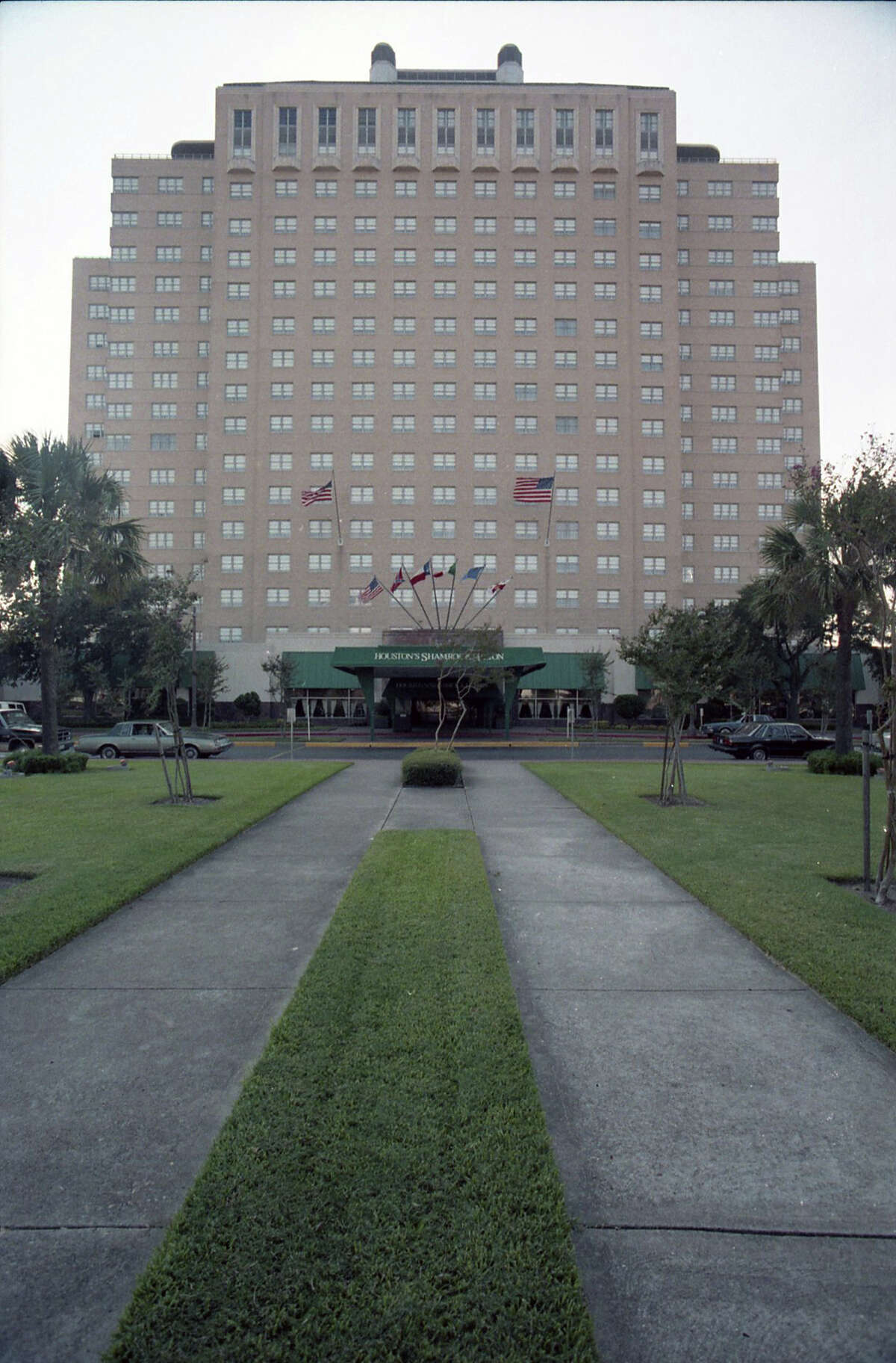 Shamrock Hilton Hotel, Oct. 4, 1985.