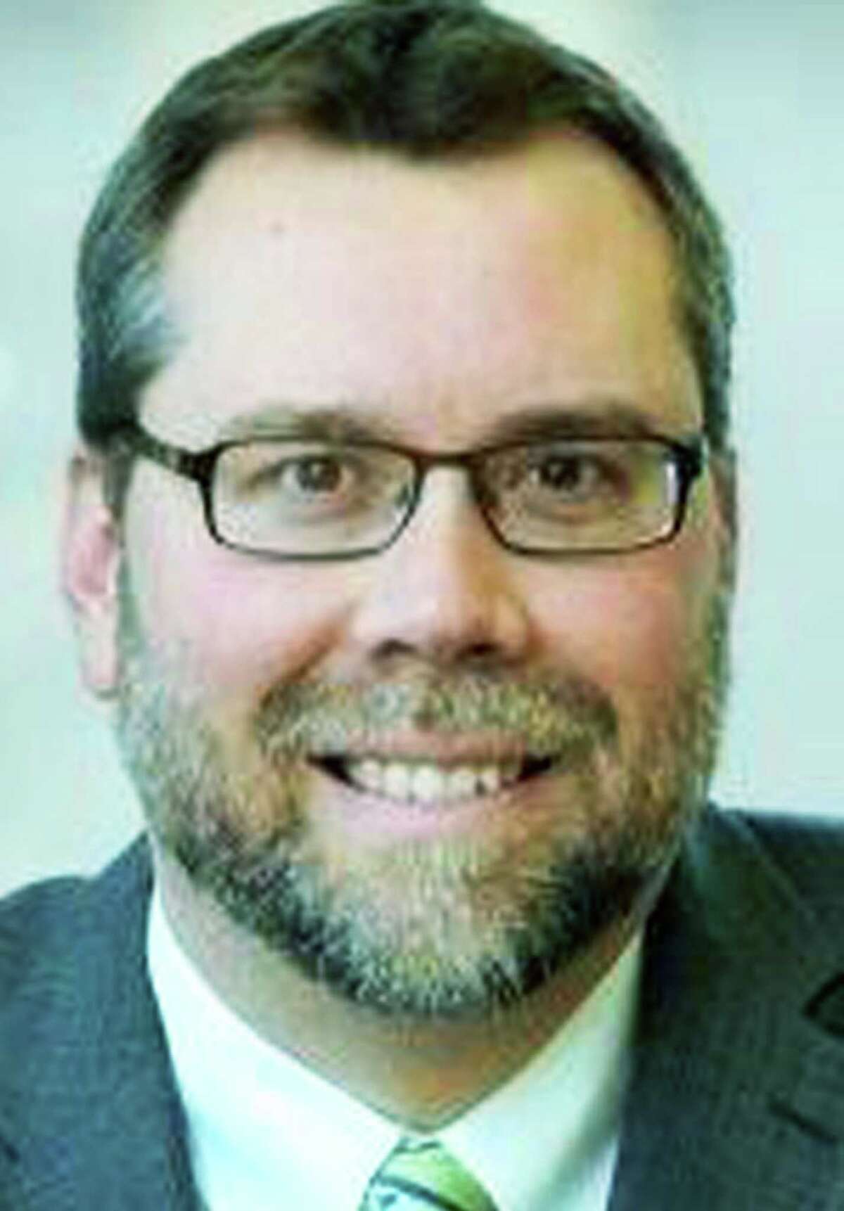 Visions for the future inspire New Milford mayoral candidates