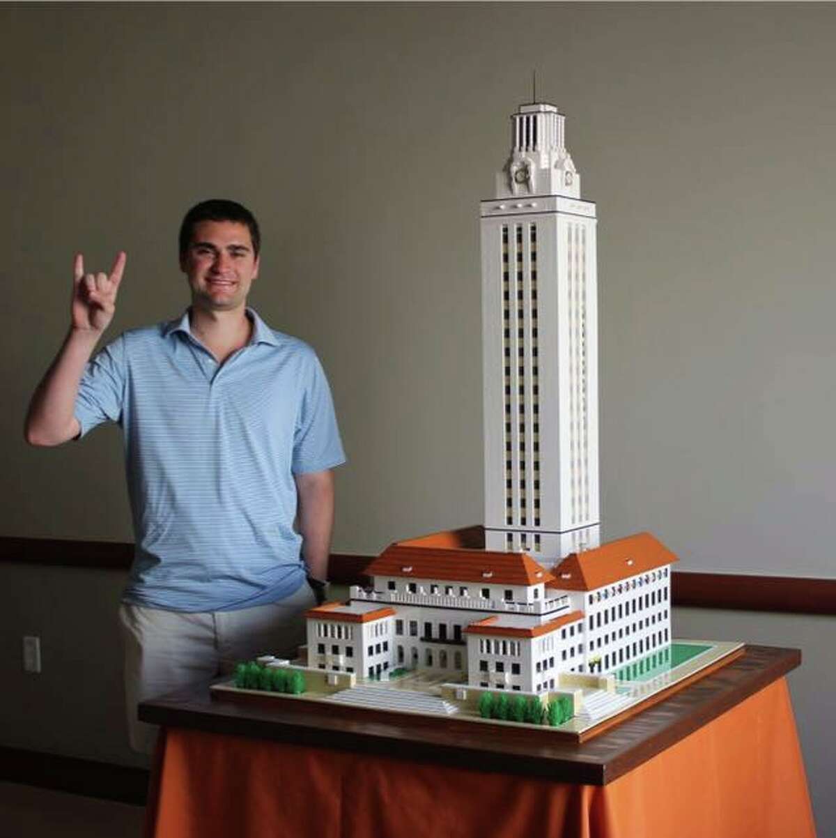 Hamilton Leiser, a University of Texas at Austin student, constructed a four-foot-tall replica of the university's iconic Tower using 15,000 Lego pieces.