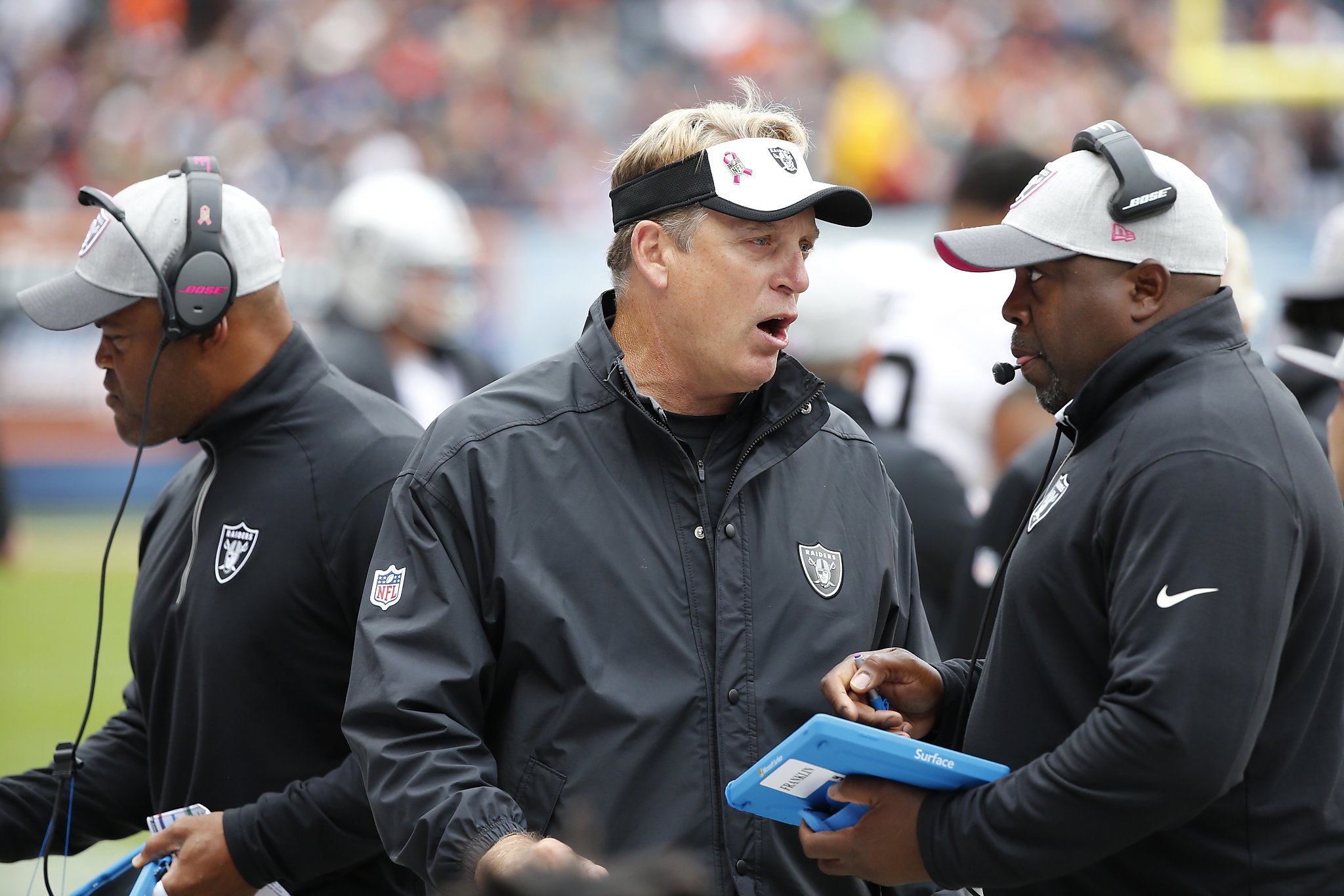 raiders-coaching-staff-goes-with-the-flow