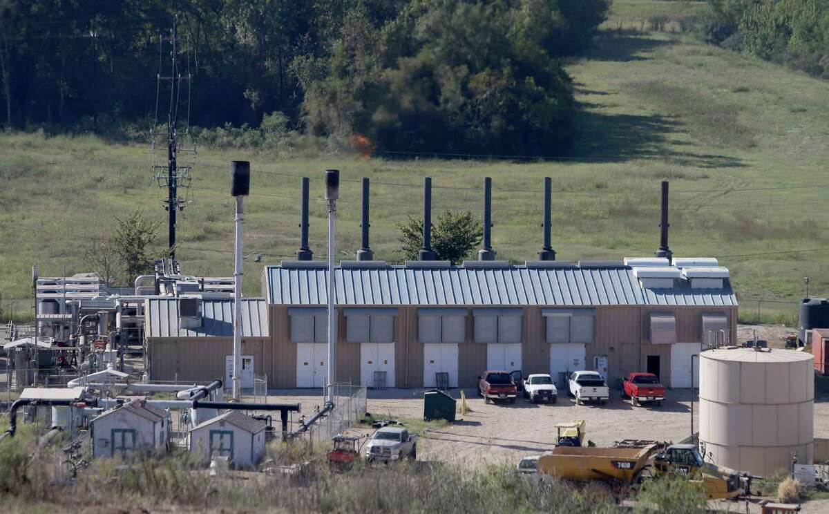 Recycling keeps growing, but so do the landfills