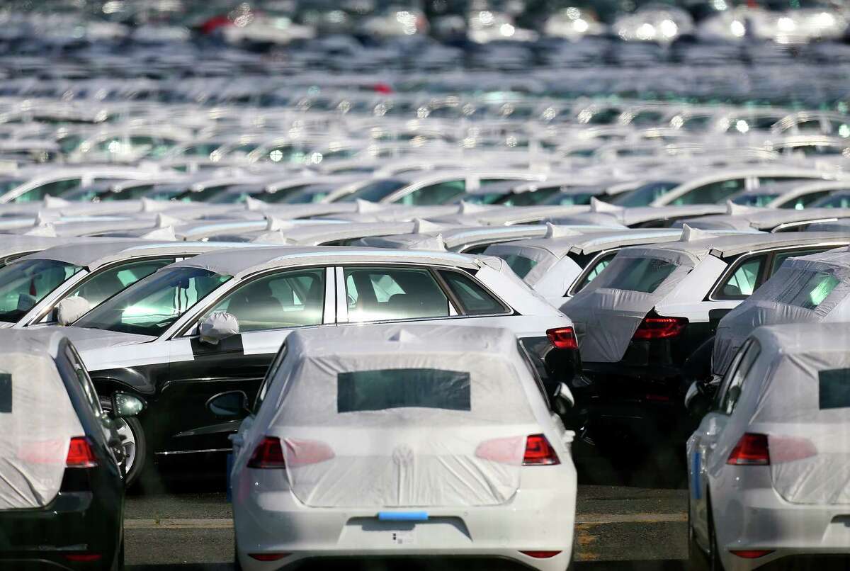 (FILES) This September 25, 2015 file photo shows cars parked at the logistics park of German auto giant Volkswagen in Villers-Cotterets. to recall 2.4 million diesel vehicles in Germany that are equipped with pollution-cheating software, a spokesman told AFP on October 15, 2015. AFP PHOTO / FRANCOIS NASCIMBENIFRANCOIS NASCIMBENI/AFP/Getty Images