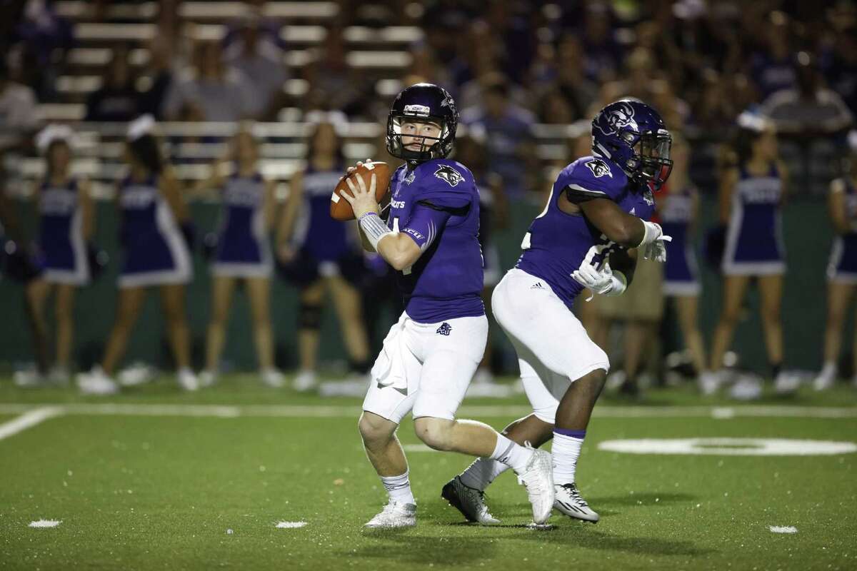 Abilene Christian quarterback Parker McKenzie, a Smithson Valley product, drops back to pass during the 2015 season.