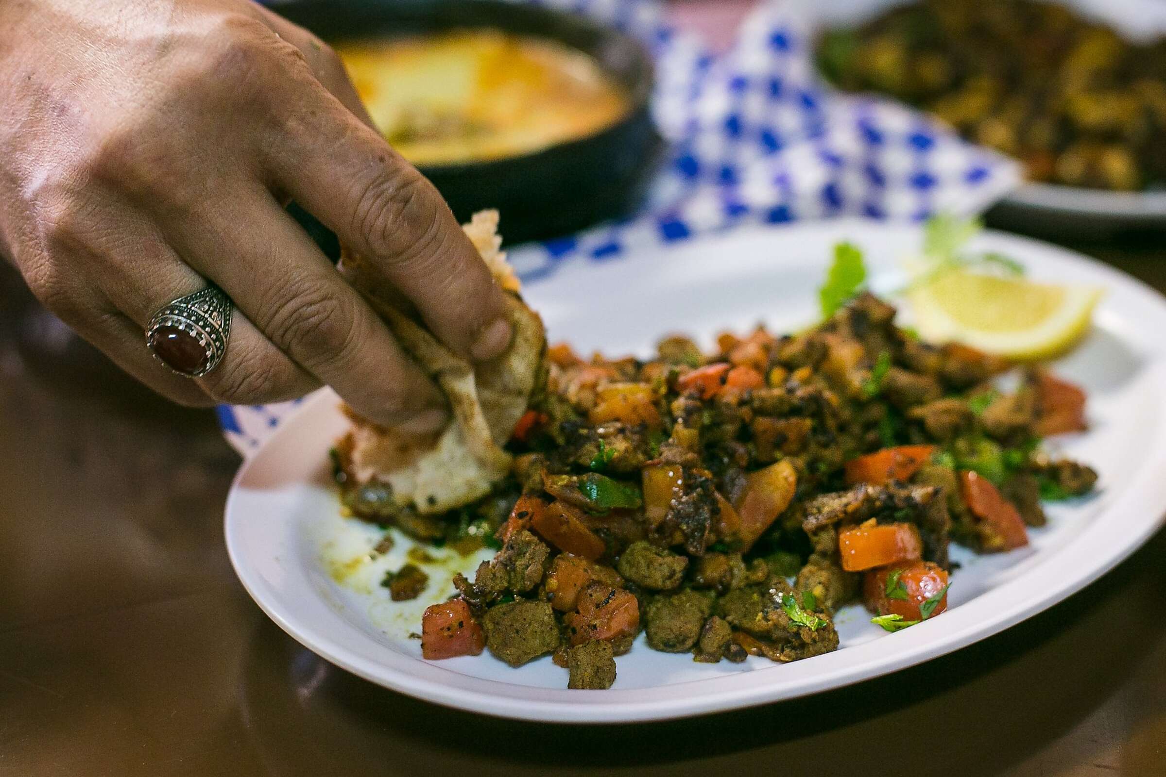 [Letter3 5] Shibam Yemeni Kitchen - 6lj8ztx
