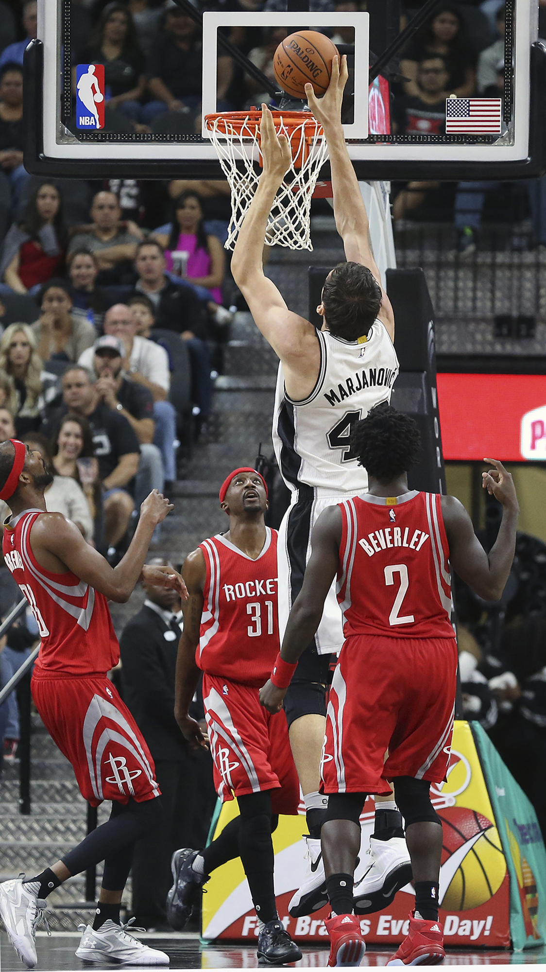 Back 2 Back 🇵🇹🇧🇷 on X: CURIOSIDADE INÚTIL DO DIA: Altura da mãe do  Boban Marjanovic: 1.68 m Altura do pai do Boban Marjanovic: 1.75 m Altura  do Boban Marjanovic: 2.24 m