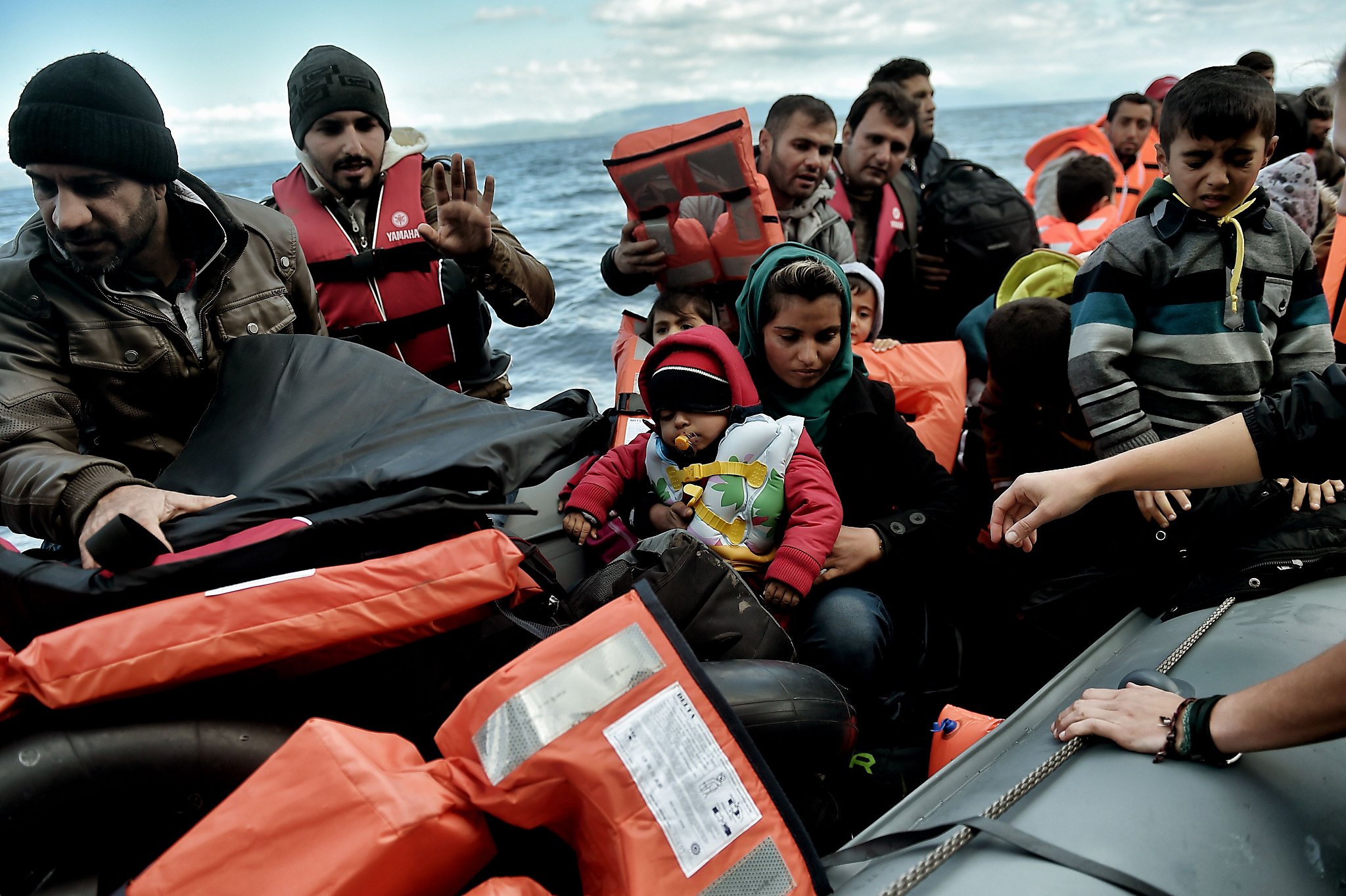 Refugee crisis strains bonds of European leaders