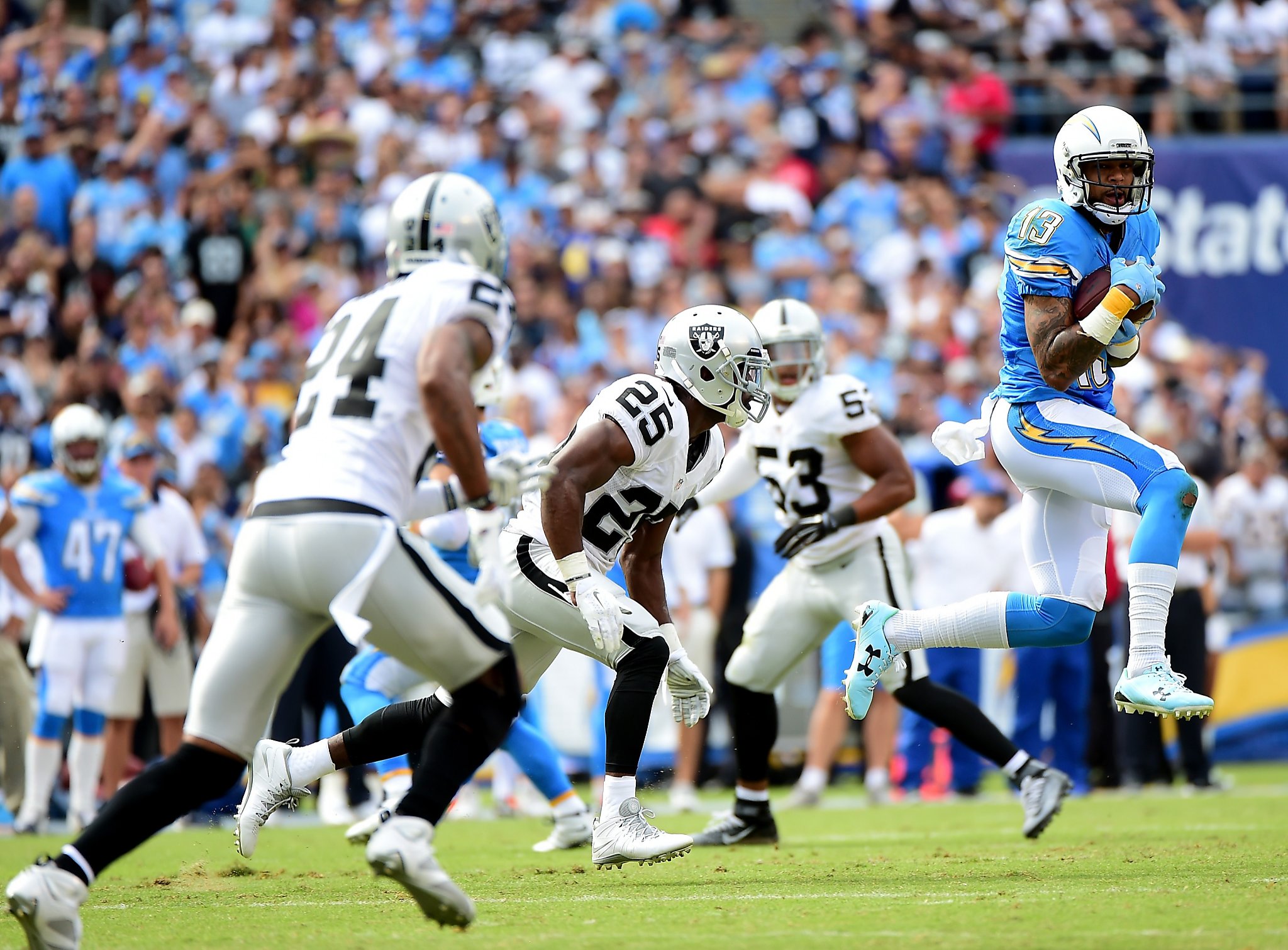 October 25, 2015 Amari Cooper #89 of the Oakland Raiders catches a