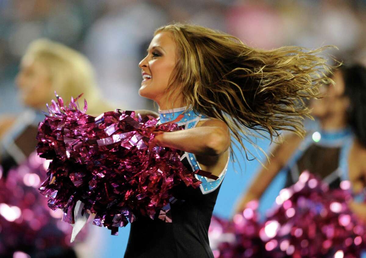 2015 NFL Cheerleaders: Week 7