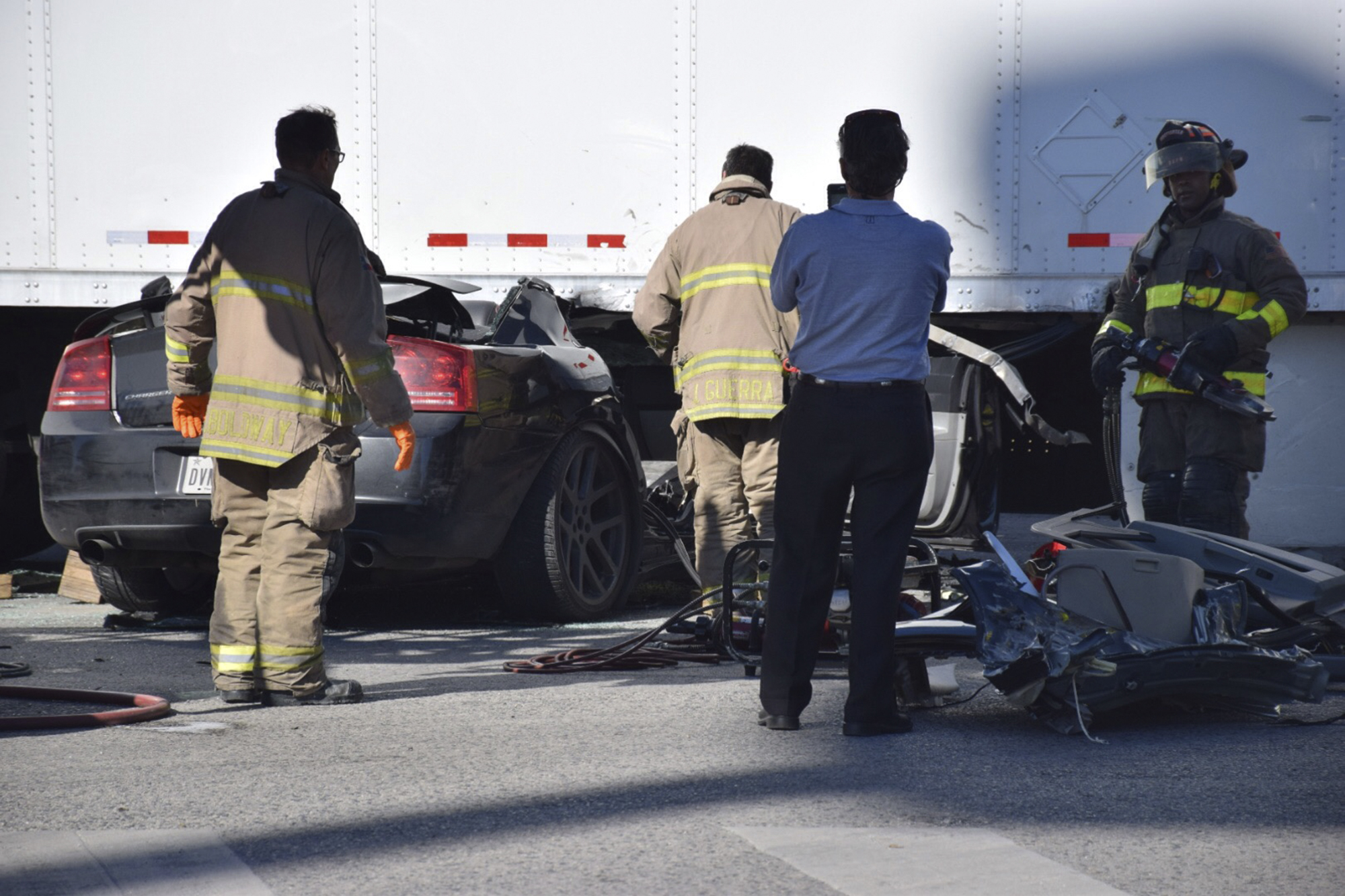 Man injured in South Side crash