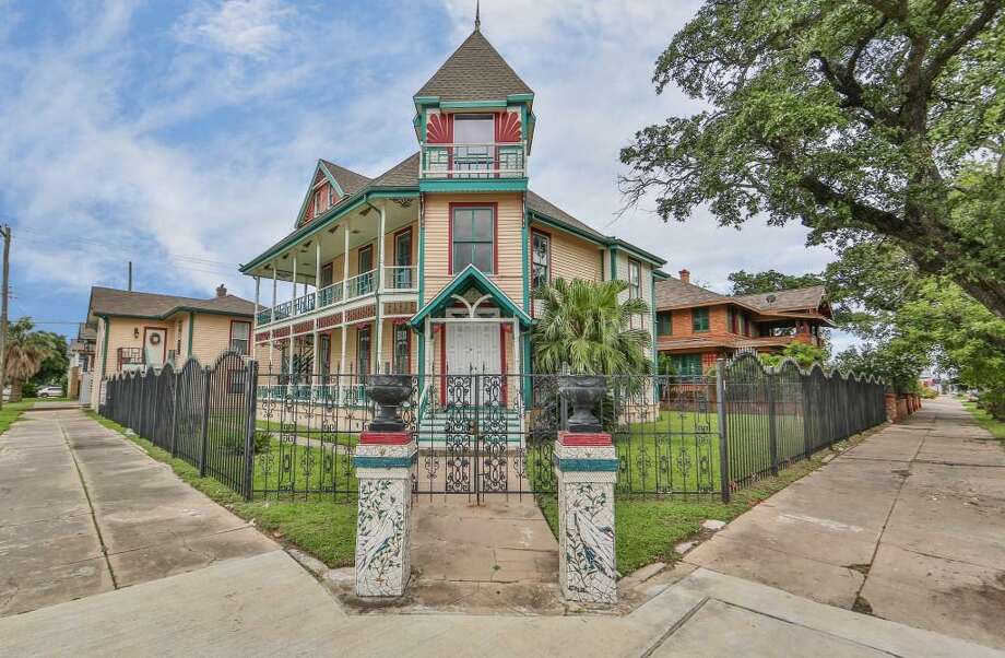 Visit these 'haunted' Galveston places Houston Chronicle