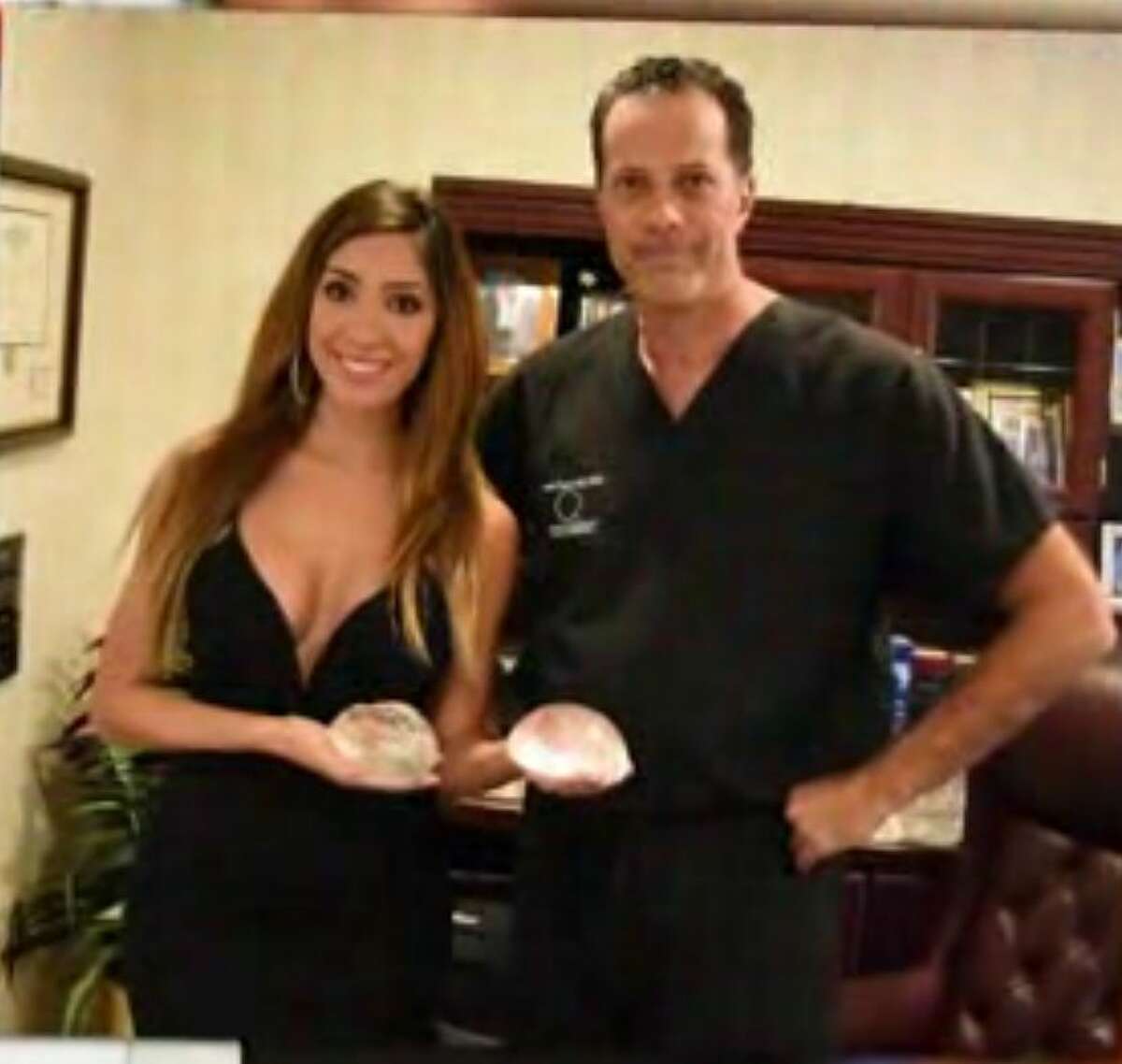 Farrah Abraham got a new set of breasts as part of her third breast augmentation surgery, giving people a peek into the operation and the final product.