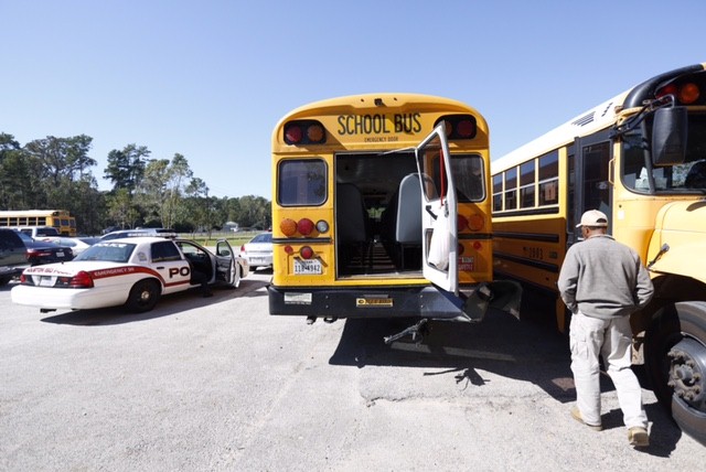 29 students, 5 adults taken to hospital after Houston ISD school bus ...