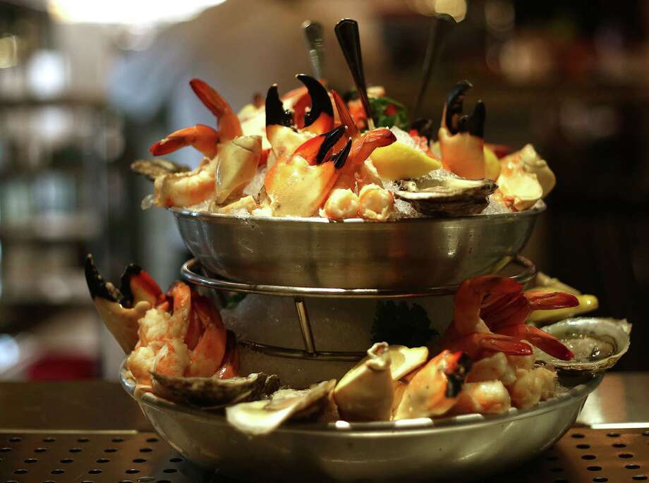 seafood-restaurants-downtown-houston