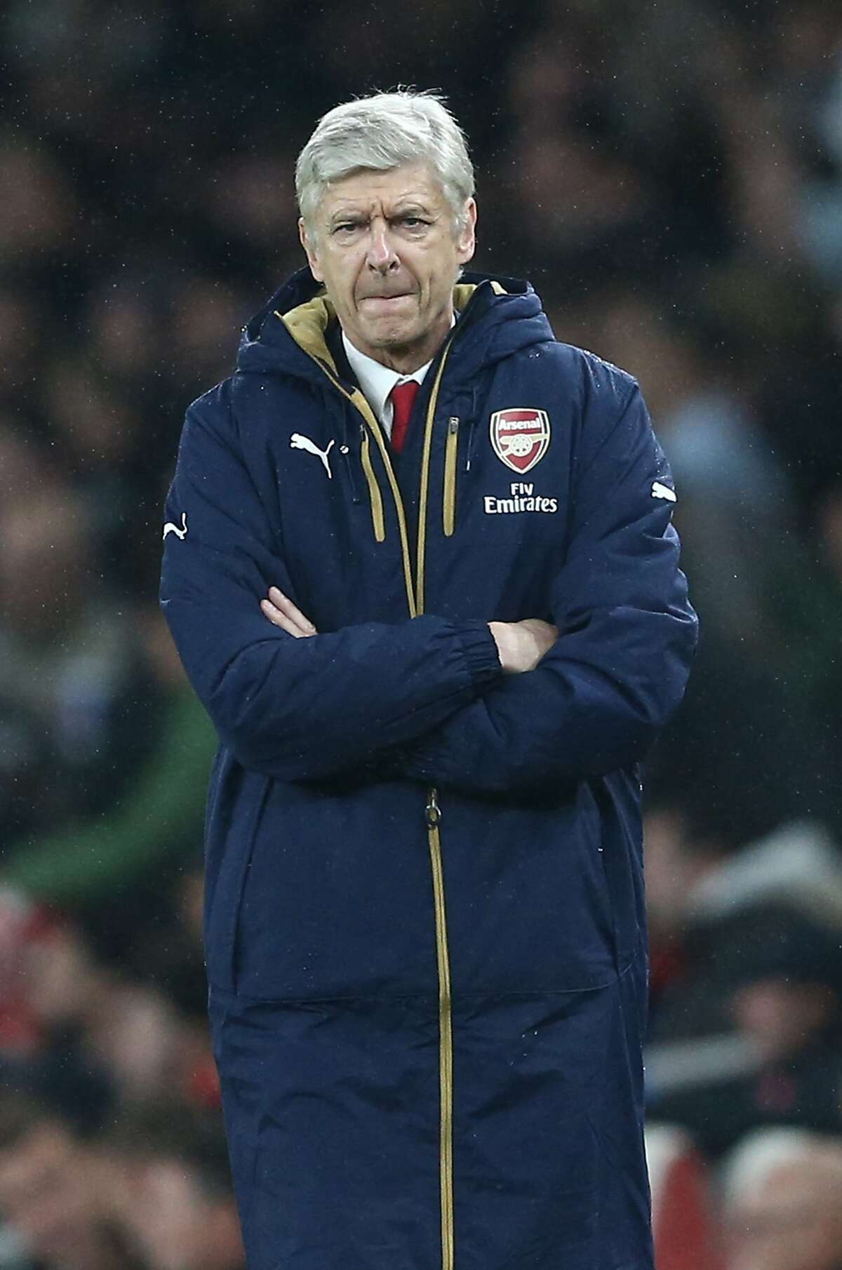 Arsenal's French manager Arsene Wenger looks on during the English Premier League football match between Arsenal and Everton at the Emirates Stadium in London on October 24, 2015. AFP PHOTO / JUSTIN TALLIS RESTRICTED TO EDITORIAL USE. No use with unauthorized audio, video, data, fixture lists, club/league logos or 'live' services. Online in-match use limited to 75 images, no video emulation. No use in betting, games or single club/league/player publications.JUSTIN TALLIS/AFP/Getty Images