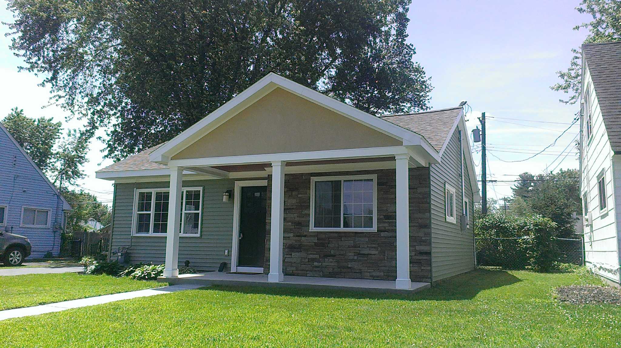 House of the Week Tiny in Albany