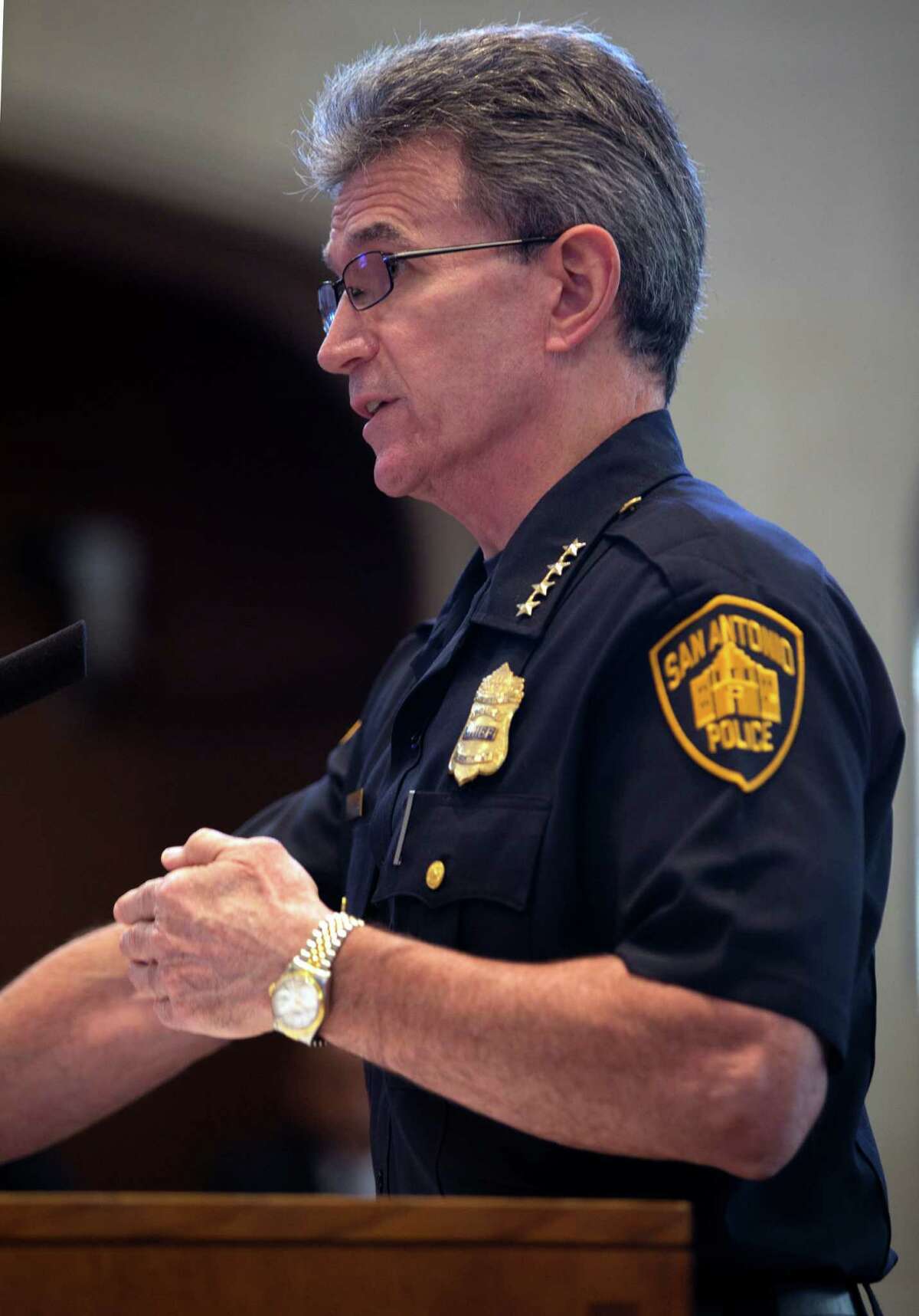 San Antonio police chief William McManus speaks to the city council Thursday morning, Oct. 29, 2015 about police body-worn cameras in advance of the council's unanimous vote to enter into a multi-year contract to equip most officers with the devices.
