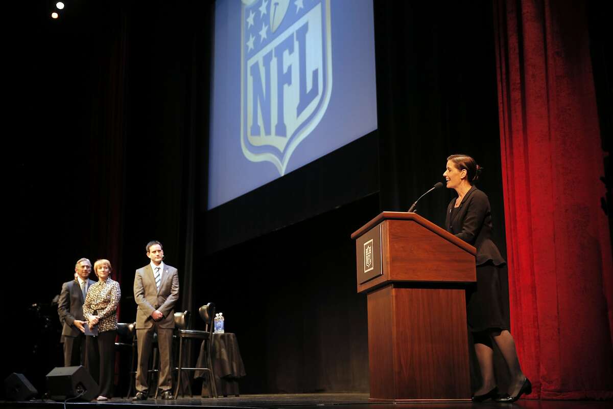 Oakland Mayor Libby Schaaf speaks as members of NFL Commissioner Richard Goodell's staff held a public hearing on the idea of the Raiders football team moving to southern California at the Paramount Theater in October 2015.