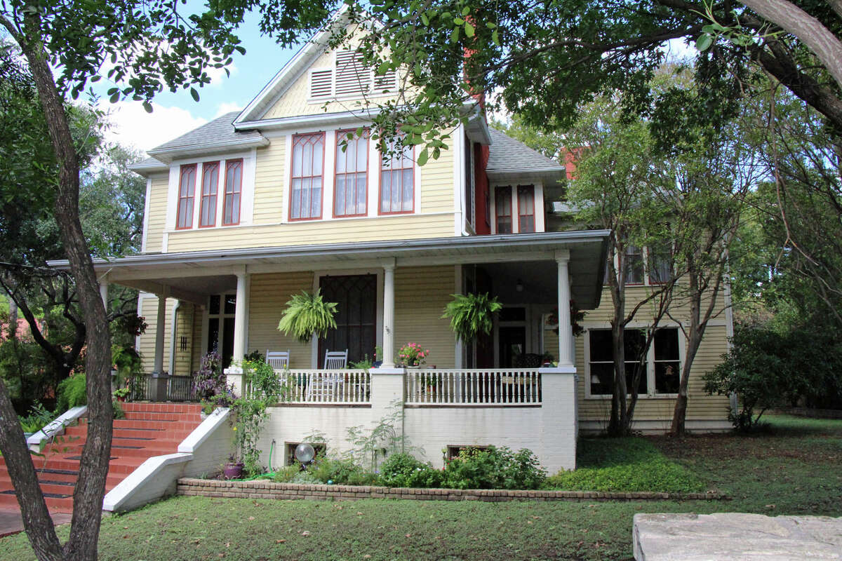 Spaces One look was all it took