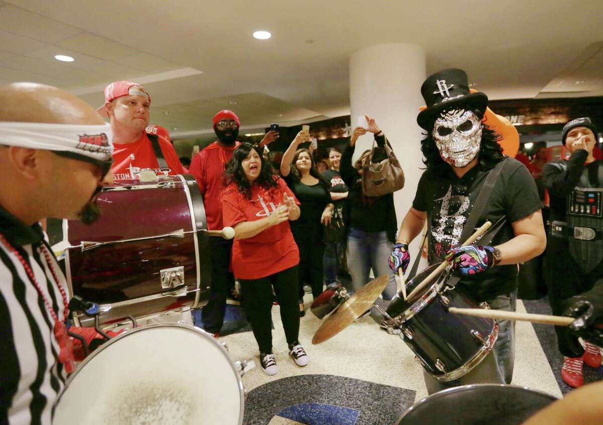 What's scarier: The Rockets' start or these fans' Halloween costumes?