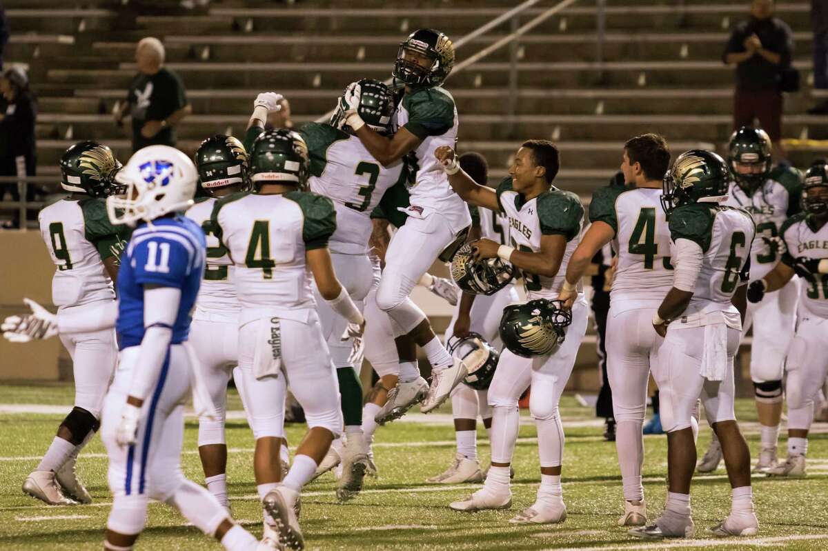 Late score sends Cy Falls past Cy Creek