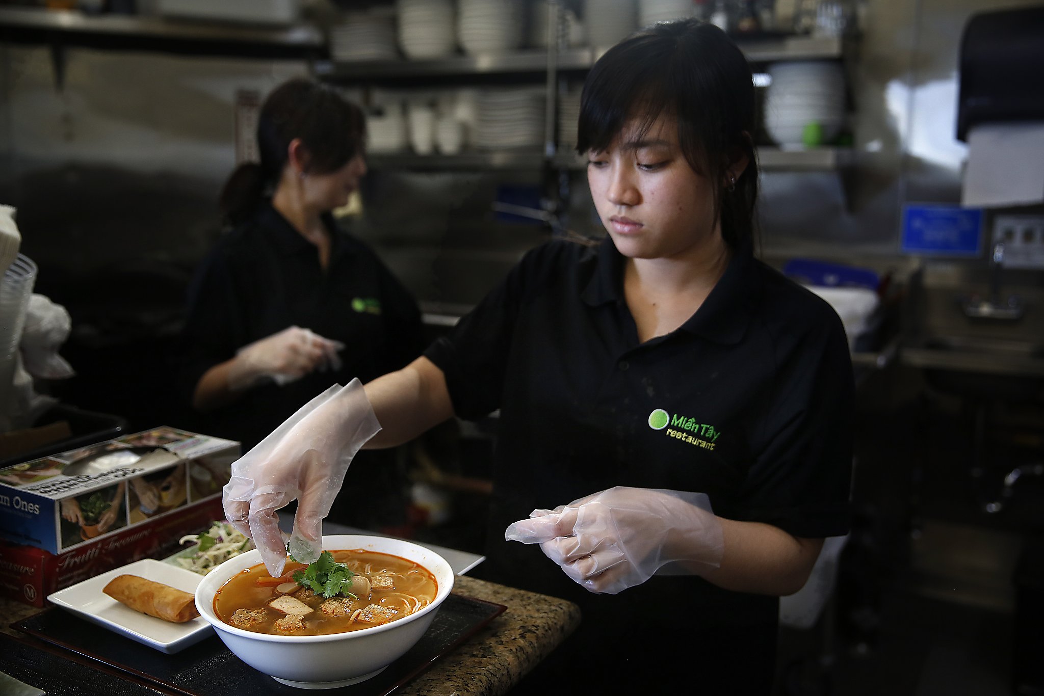 Beyond pho on Oakland’s Vietnamese restaurant row