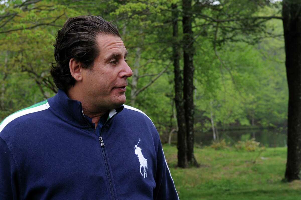 Stamford settles with Conair’s Rizzuto