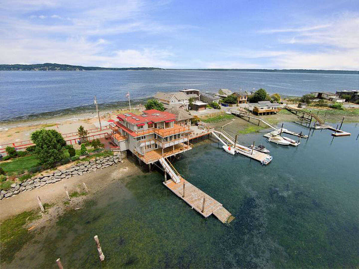 Northwest real estate find Large house on a Bainbridge sand spit