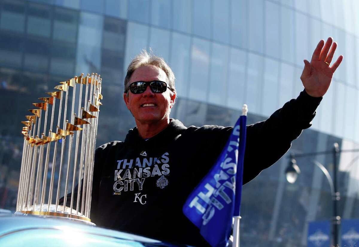 Brett still a big part of Royals' championship celebration