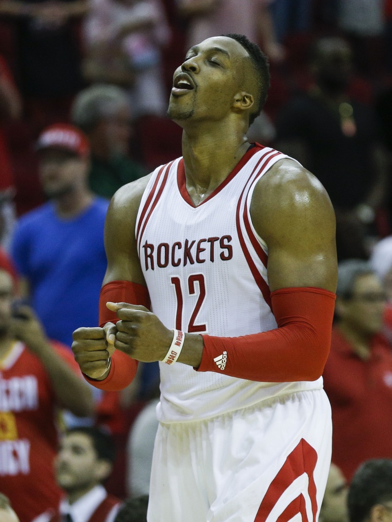 Chandler Parsons talks to Dwight Howard 'a lot,' thinks his Rockets can  sign him, isn't tampering