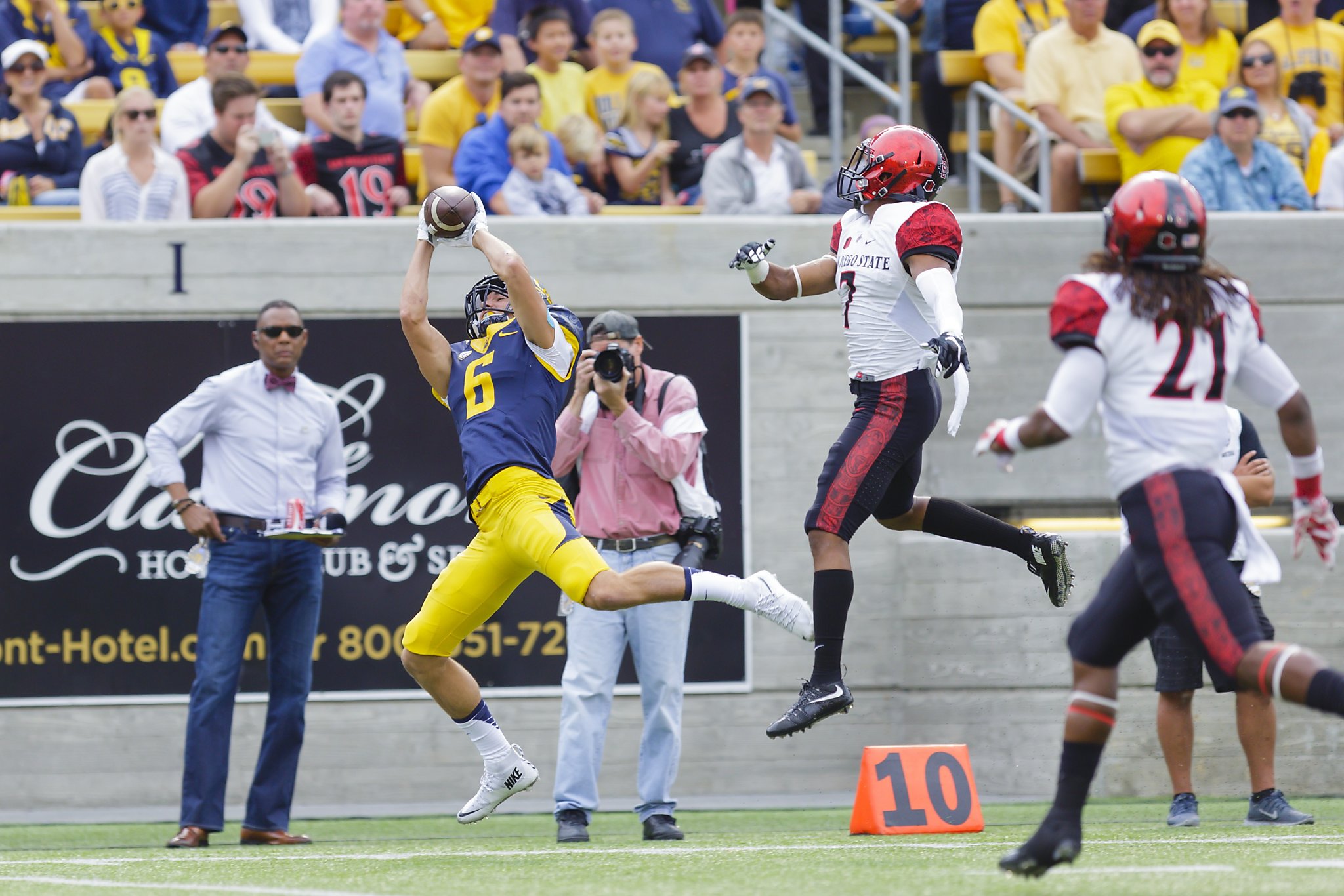 cal-s-chad-hansen-catching-on-with-offense