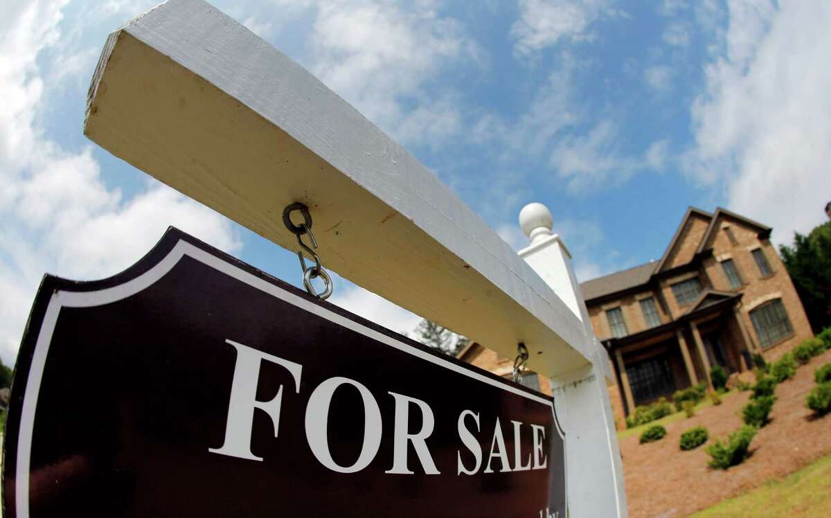 Although the San Antonio housing market was up in October compared to a year ago, both total sales and median prices dipped compared to September, which is normal during the fall and winter months, real estate experts say.