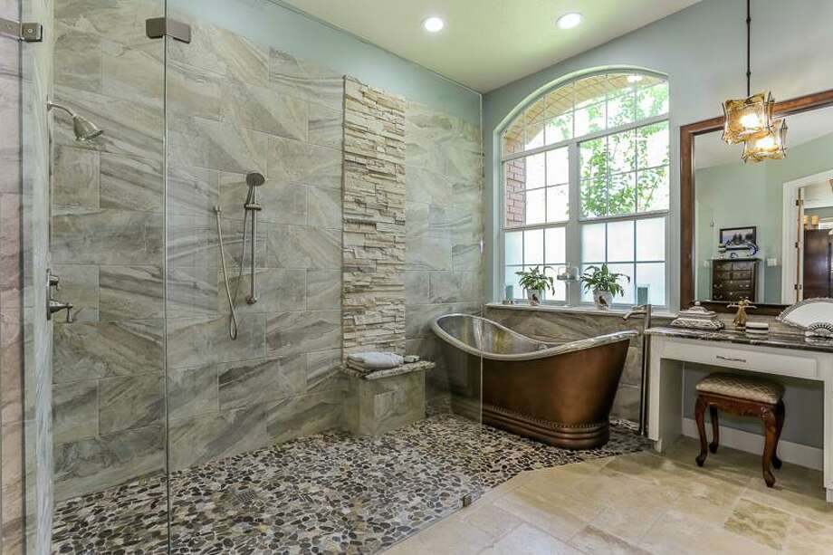 Ghba Remodelers Council Take Some Steps For A Stress Free Home This Bathroom Was Remodeled By Dwr Construction Christy Armstrong