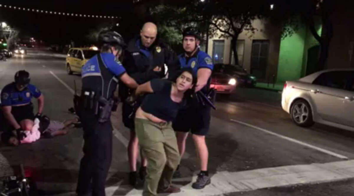 Lawsuit Austin Police Used Excessive Force During Arrest Of San Antonians Suspected Of Jaywalking 1099