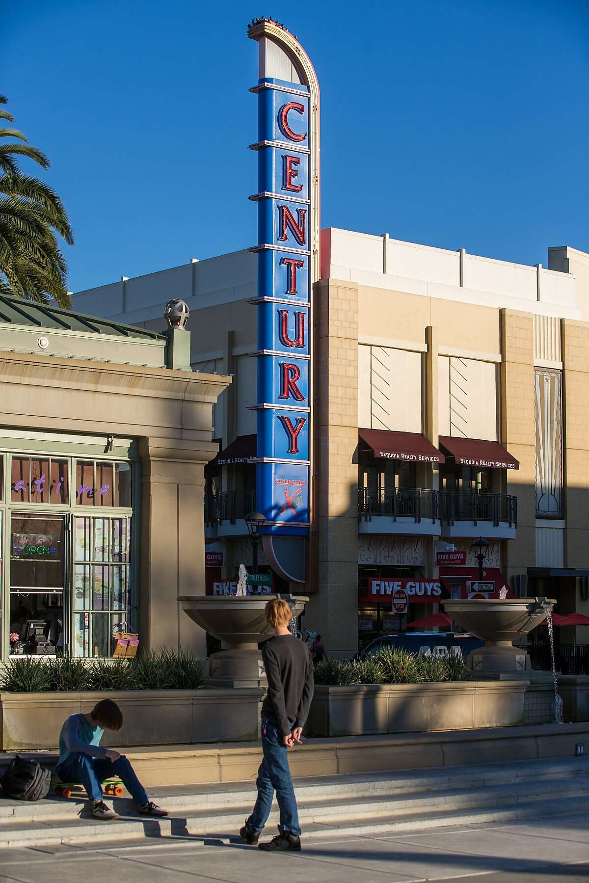 7 of the most expensive places to buy a home are all in the Silicon Valley