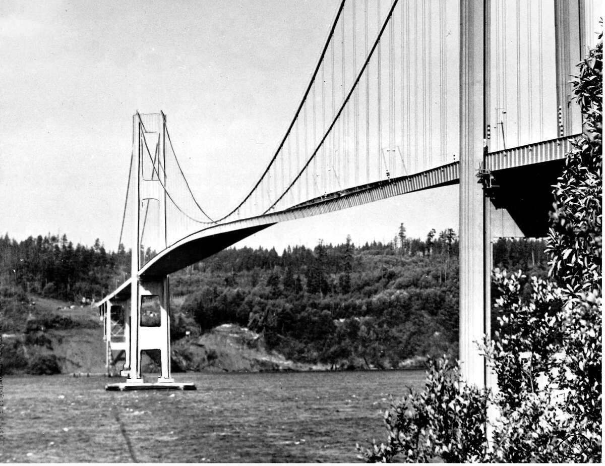 A Tacoma Narrows 'Galloping Gertie' bridge-collapse surprise, 75 years ...